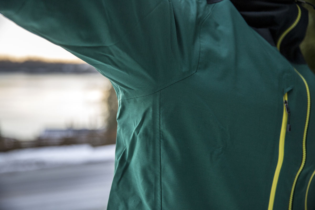 Review Patagonia Reconnaissance Switchback Travel